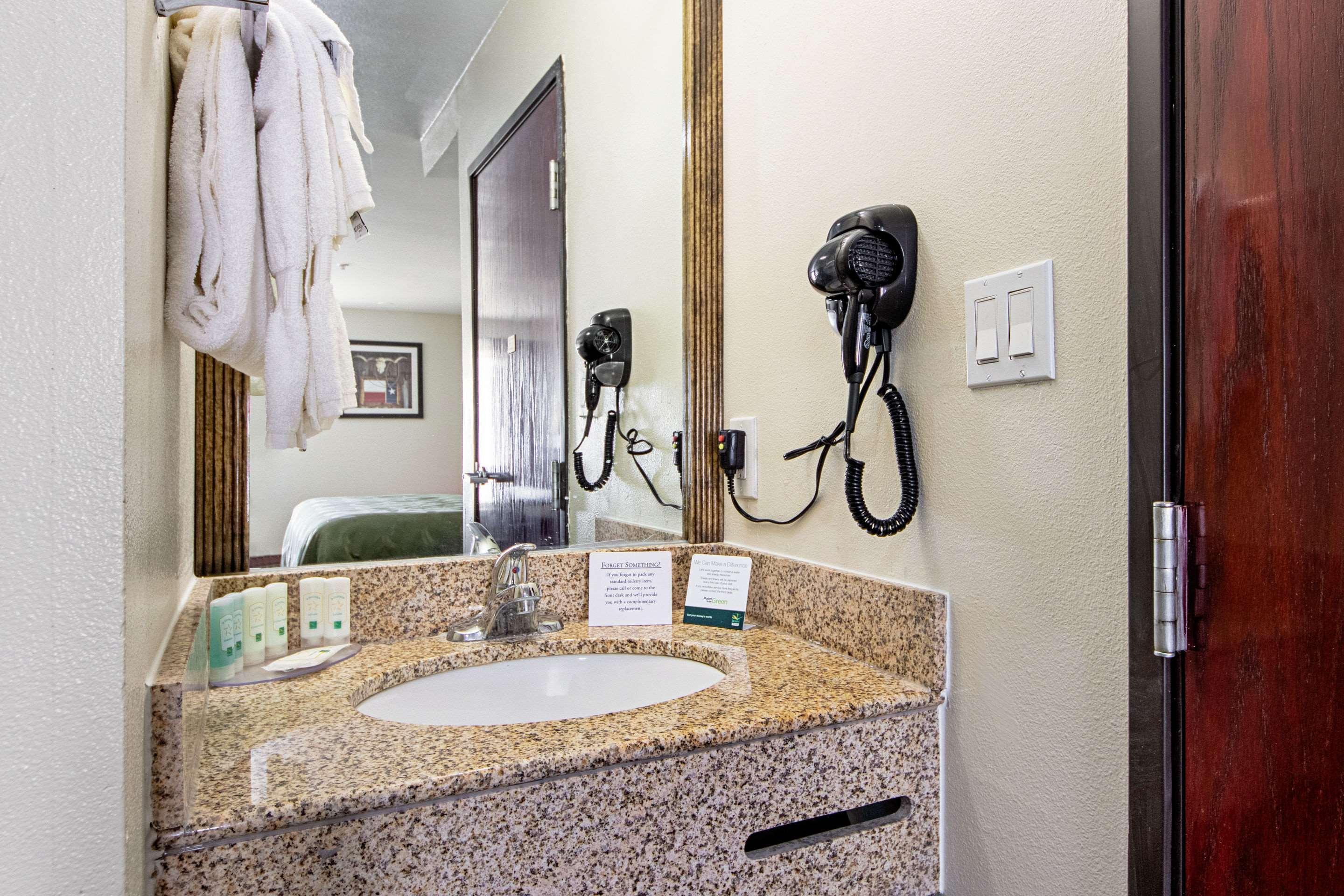 Quality Inn Greenville I-30 מראה חיצוני תמונה