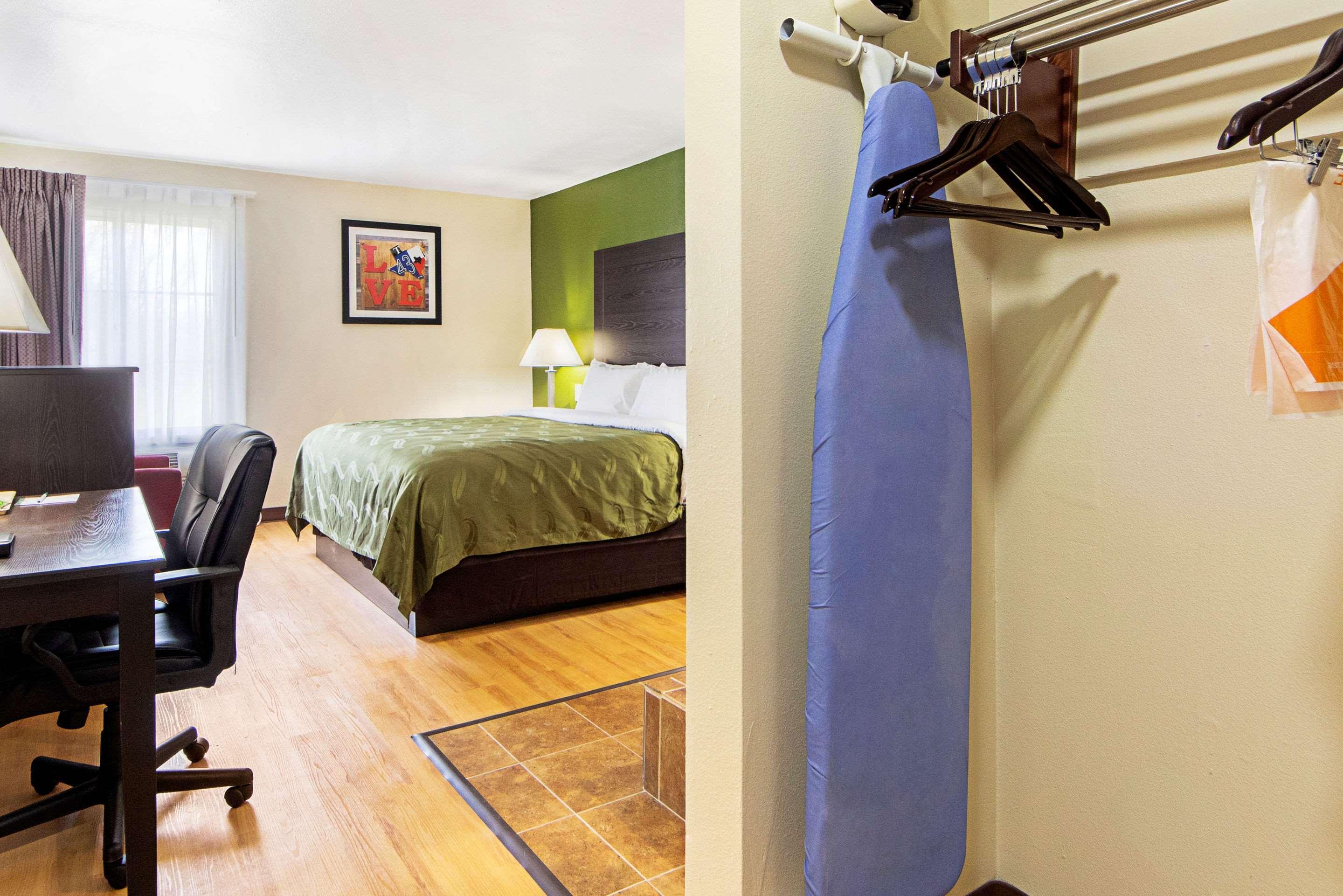 Quality Inn Greenville I-30 מראה חיצוני תמונה